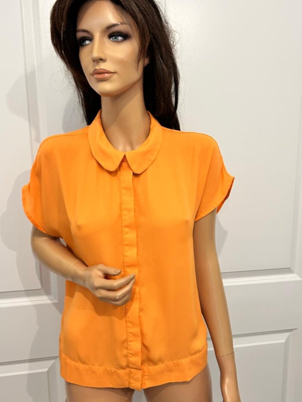 DKNY Women's Vibrant Orange Short Sleeve Blouse with Peter Pan Collar Size M